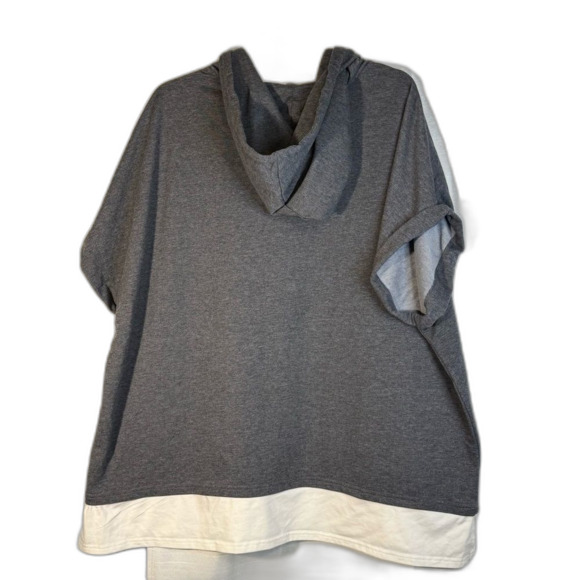 Gray Sleeveless Hoodie Sweatshirt with White Layer - Picture 5 of 8